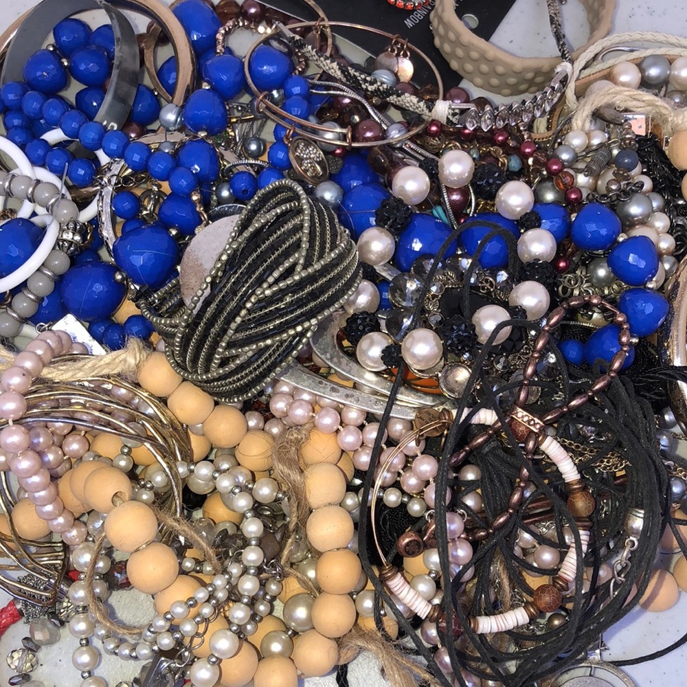 Costume Jewelry bag lot 3 pounds